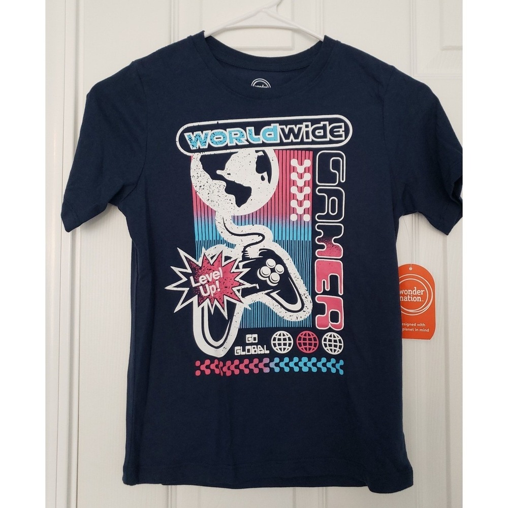 Wonder World Boys New World Wide Gamer tshirt Size Medium (8)